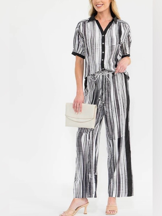 Adrienne Vittadini Pants - 1165. 🩷Women's Black & White Striped Drawstring Wide-Leg Two Piece Set